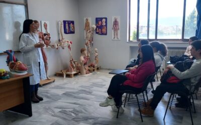 Εκπ. επίσκεψη του σχολείου στις εγκαταστάσεις της Σχολής Επιστημών Υγείας